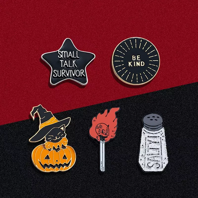 Halloween Funny Spoof Mini Halloween Pumpkin Ghost Decorations Soft Hard Enamel Zinc Alloy Pins